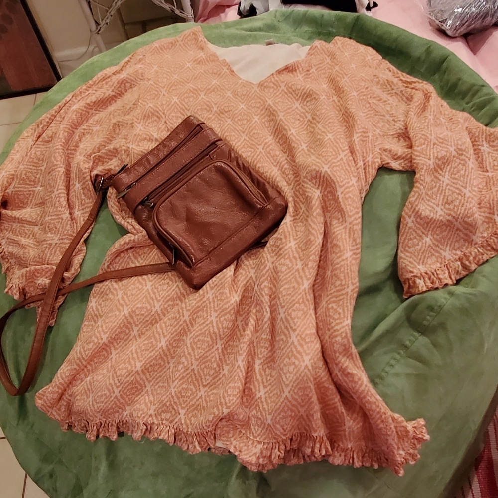 AMUSE Bell sleeved DRESS